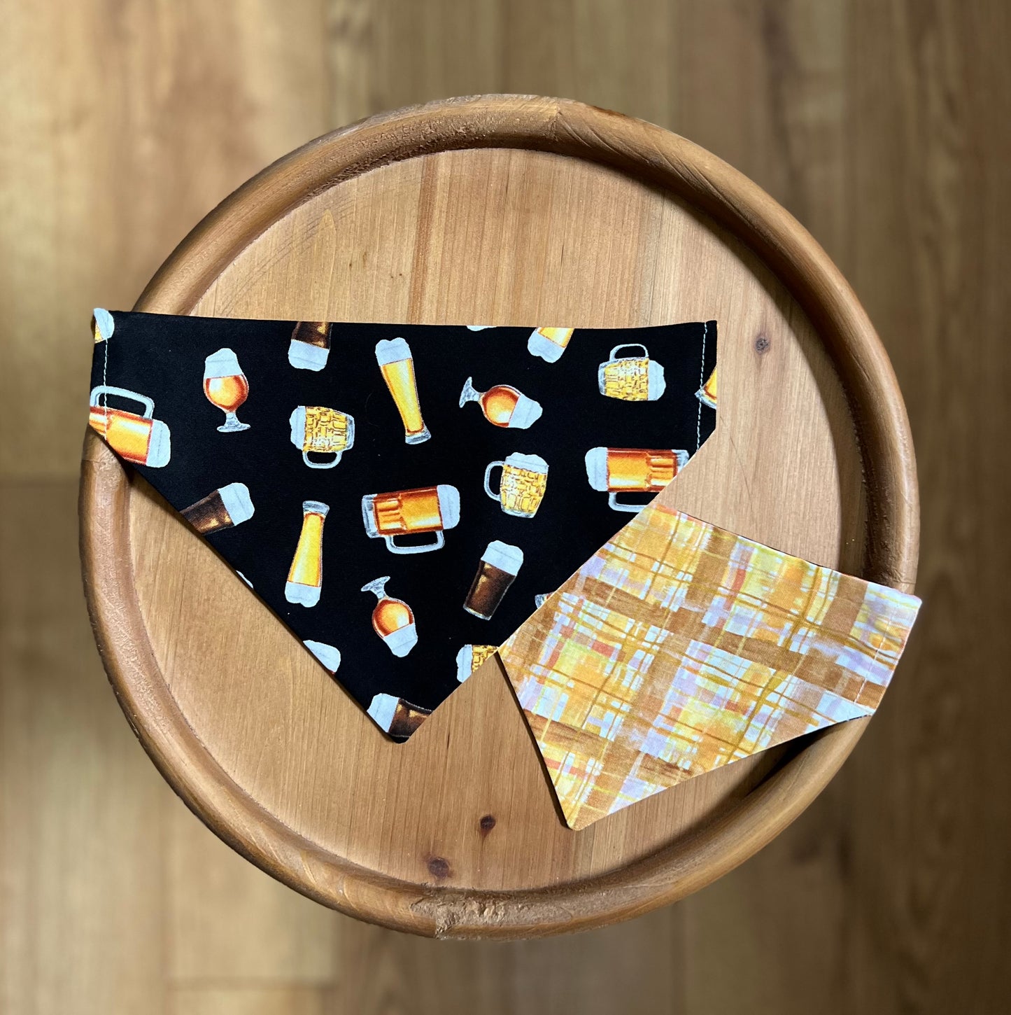 Beer Buddy / Reversible / Over-the-Collar / Pet Bandana
