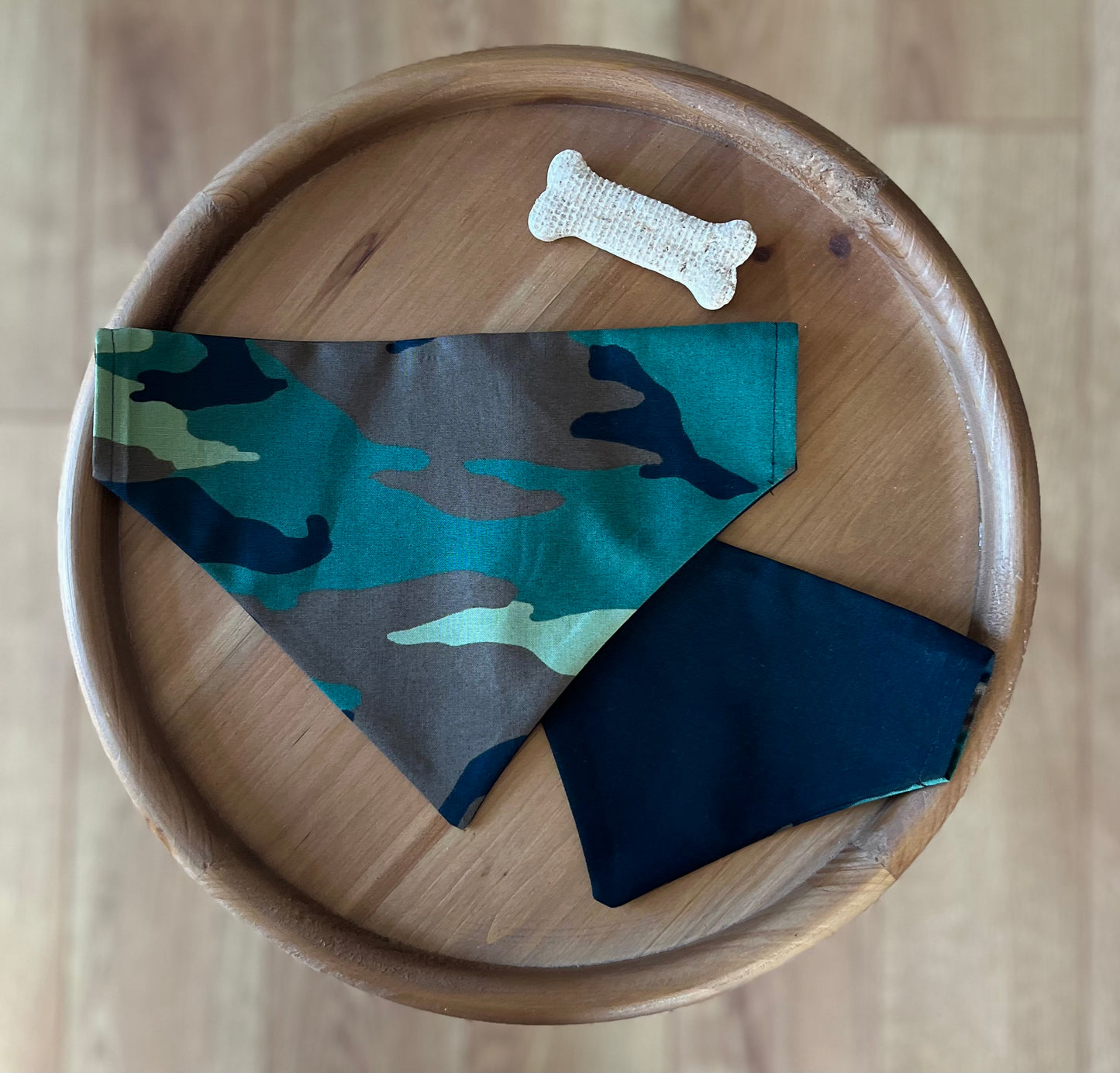 LAST CHANCE / Green Camo / Reversible / Over-the-Collar / Pet Bandana