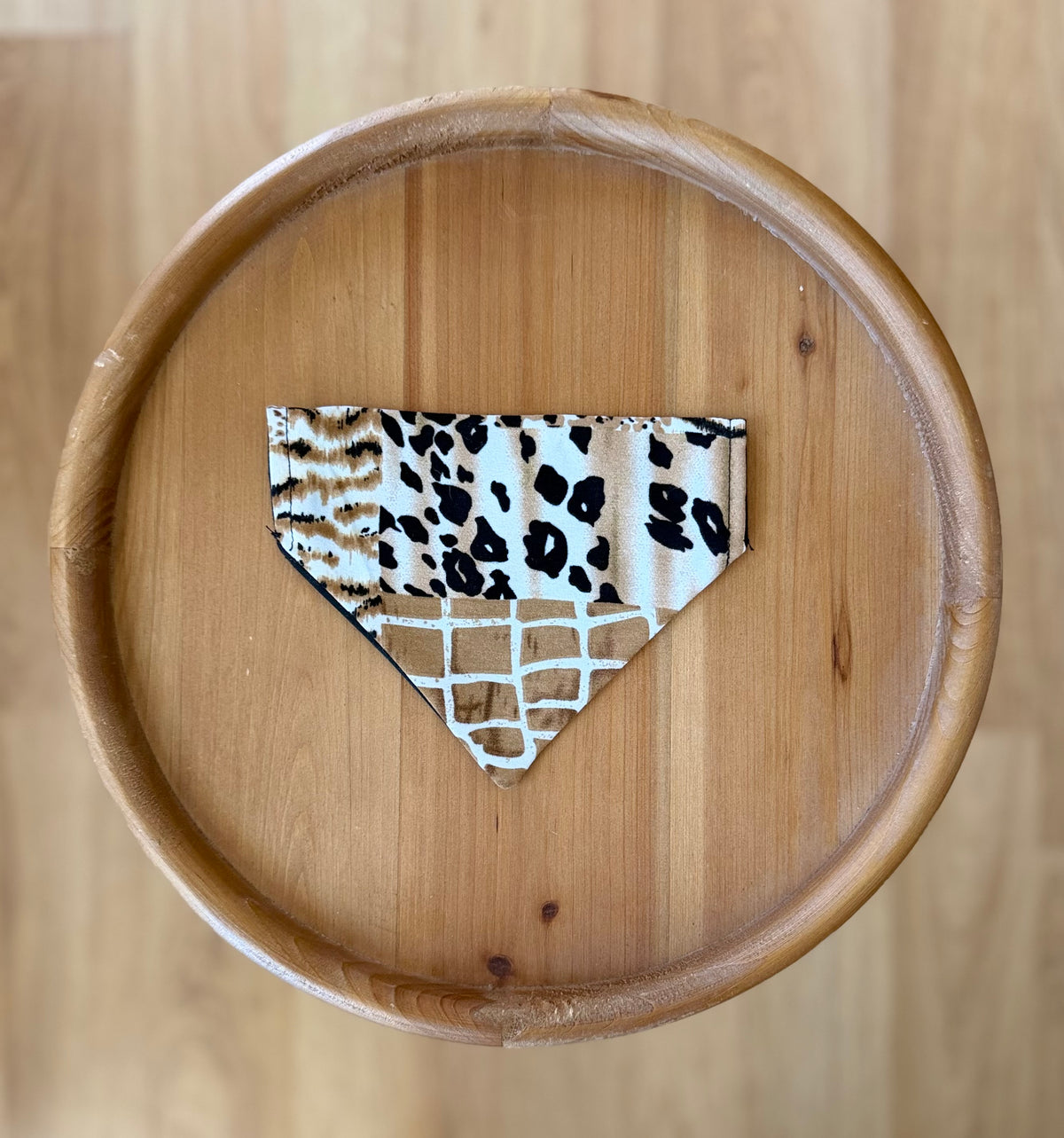 Silver Chain Animal Print / LAST CHANCE / Reversible / Over-the-Collar / Pet Bandana / CLEARANCE