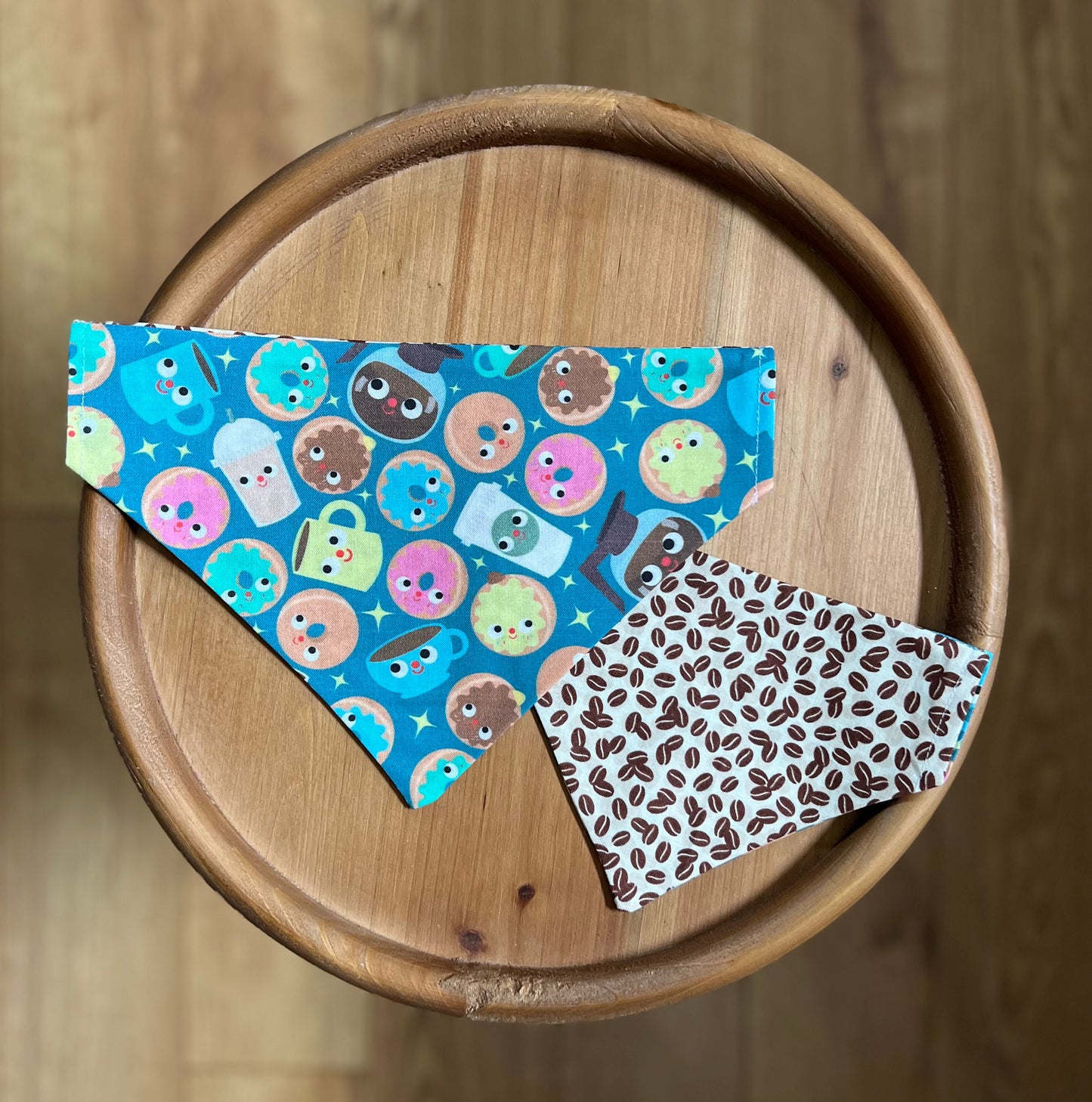 Coffee Canine / LAST CHANCE / Reversible / Over-the-Collar / Pet Bandana