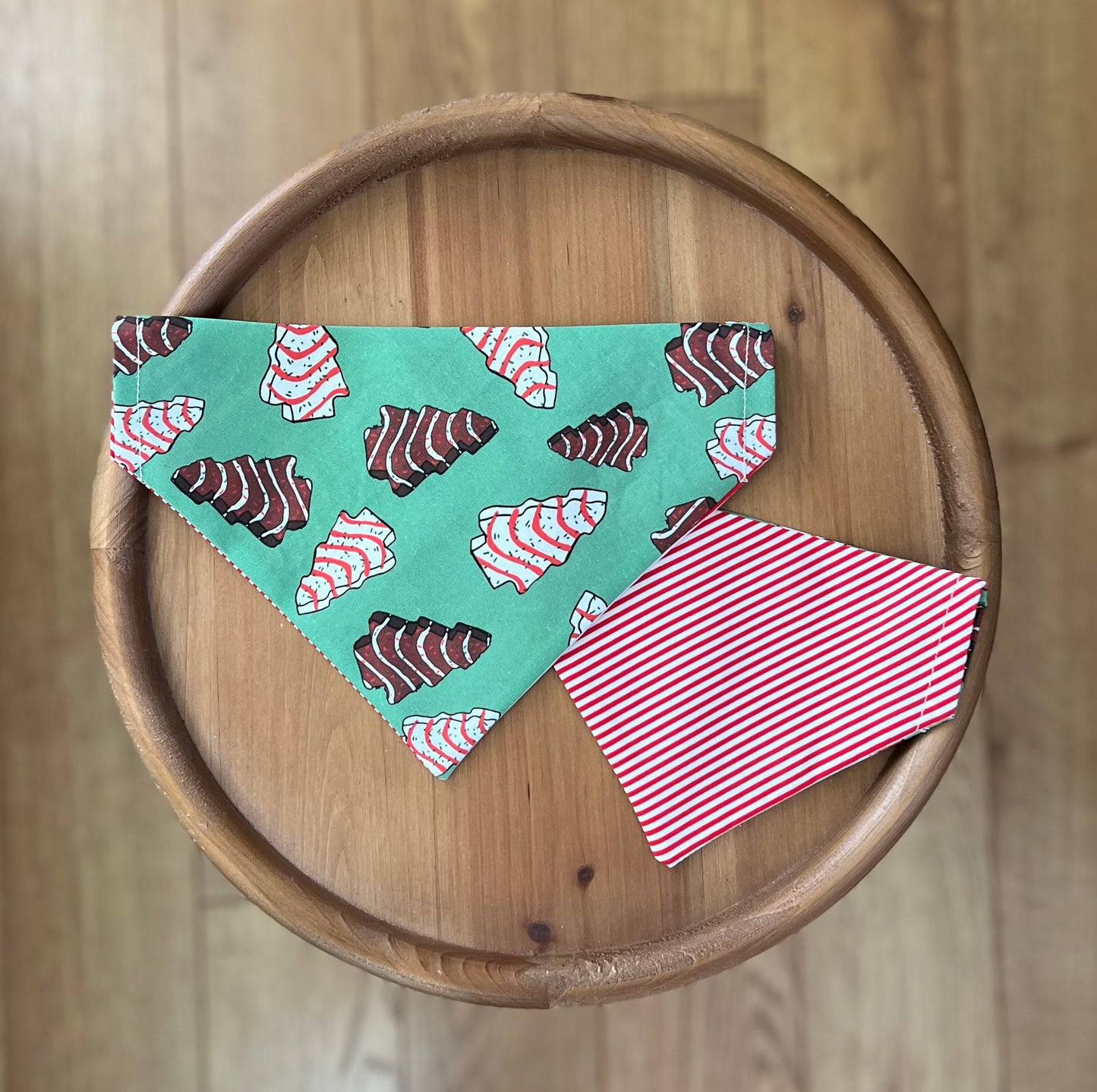 Striped Sweets / Reversible / Over-the-Collar / Pet Bandana