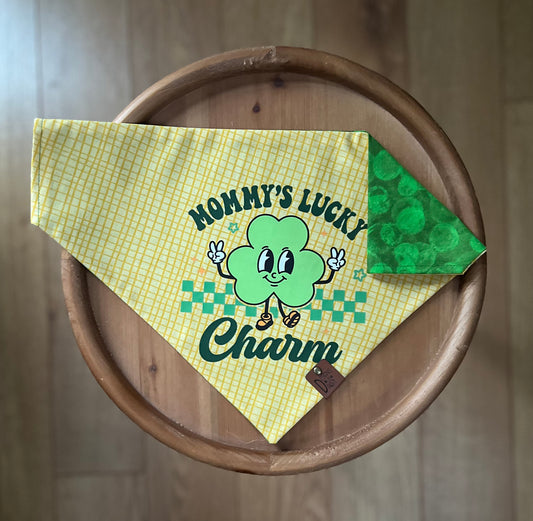 Mommy's Charm 1 / LAST CHANCE / Reversible / Over-the-Collar / Pet Bandana / CLEARANCE