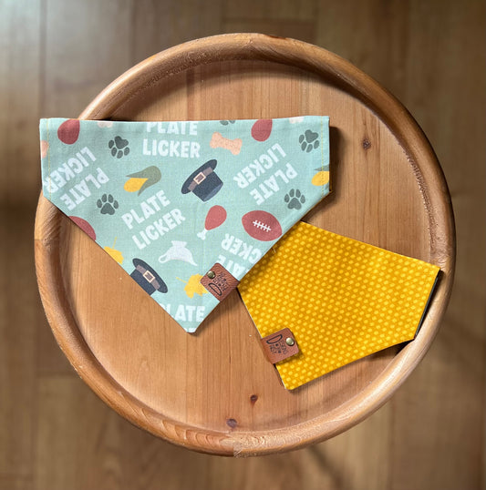 Turkey Plate Licker / LAST CHANCE / Reversible / Over-the-Collar / Pet Bandana